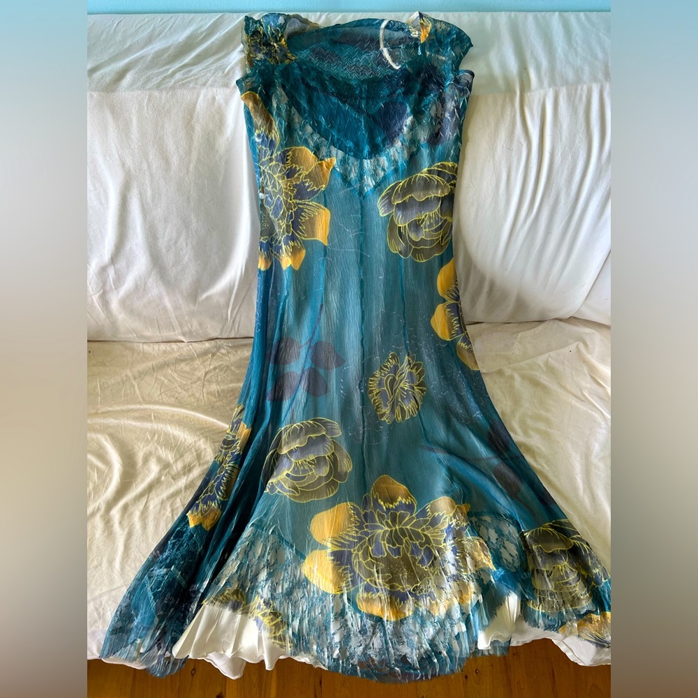 Komarov Blue Yellow Floral Crinkle Dress